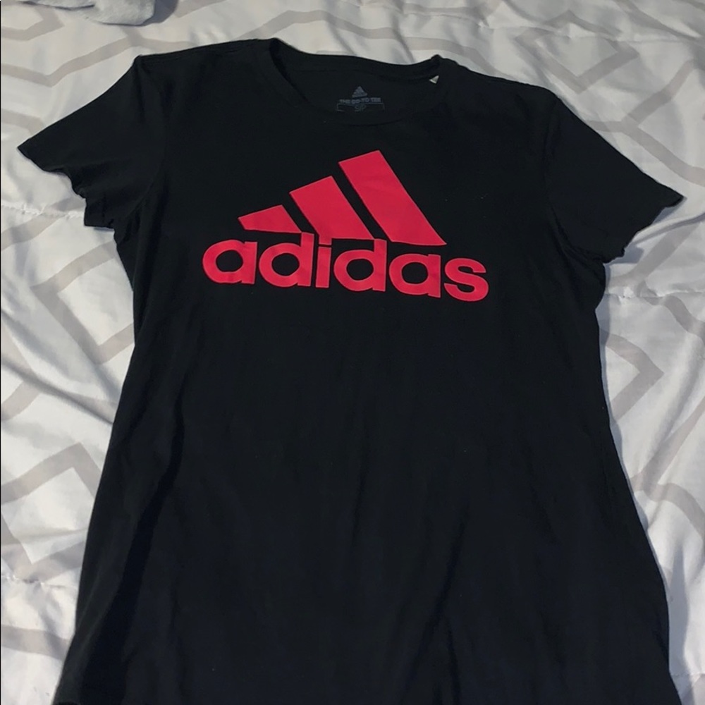 Adidas t shirt